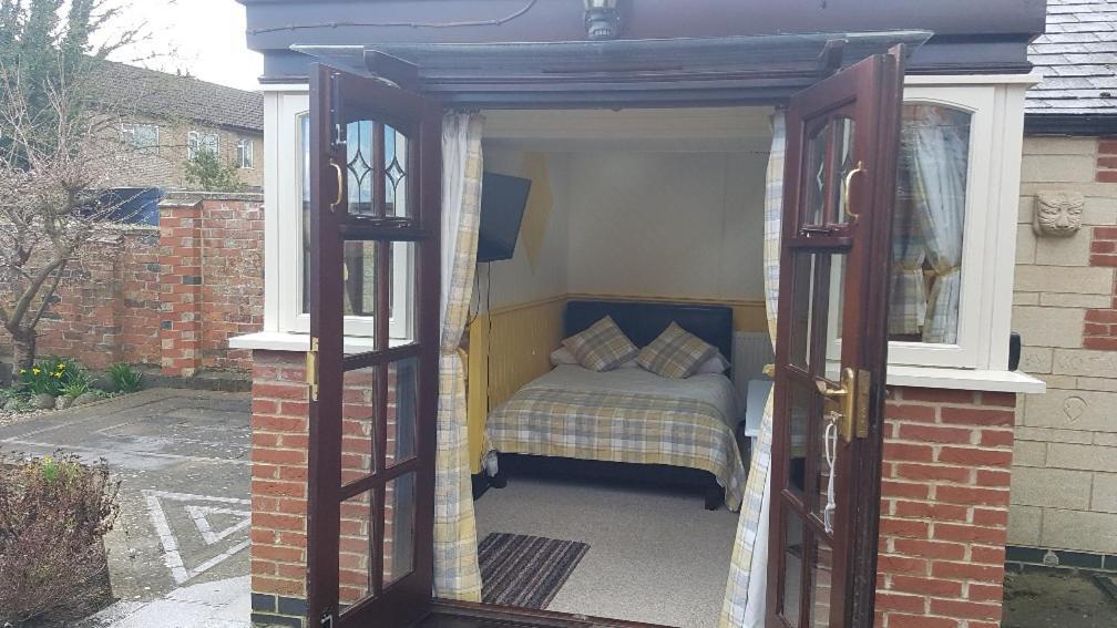 Irthlingborough Ruby Cottage מראה חיצוני תמונה